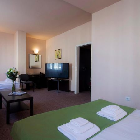 Hotel City Inn Sofia Extérieur photo